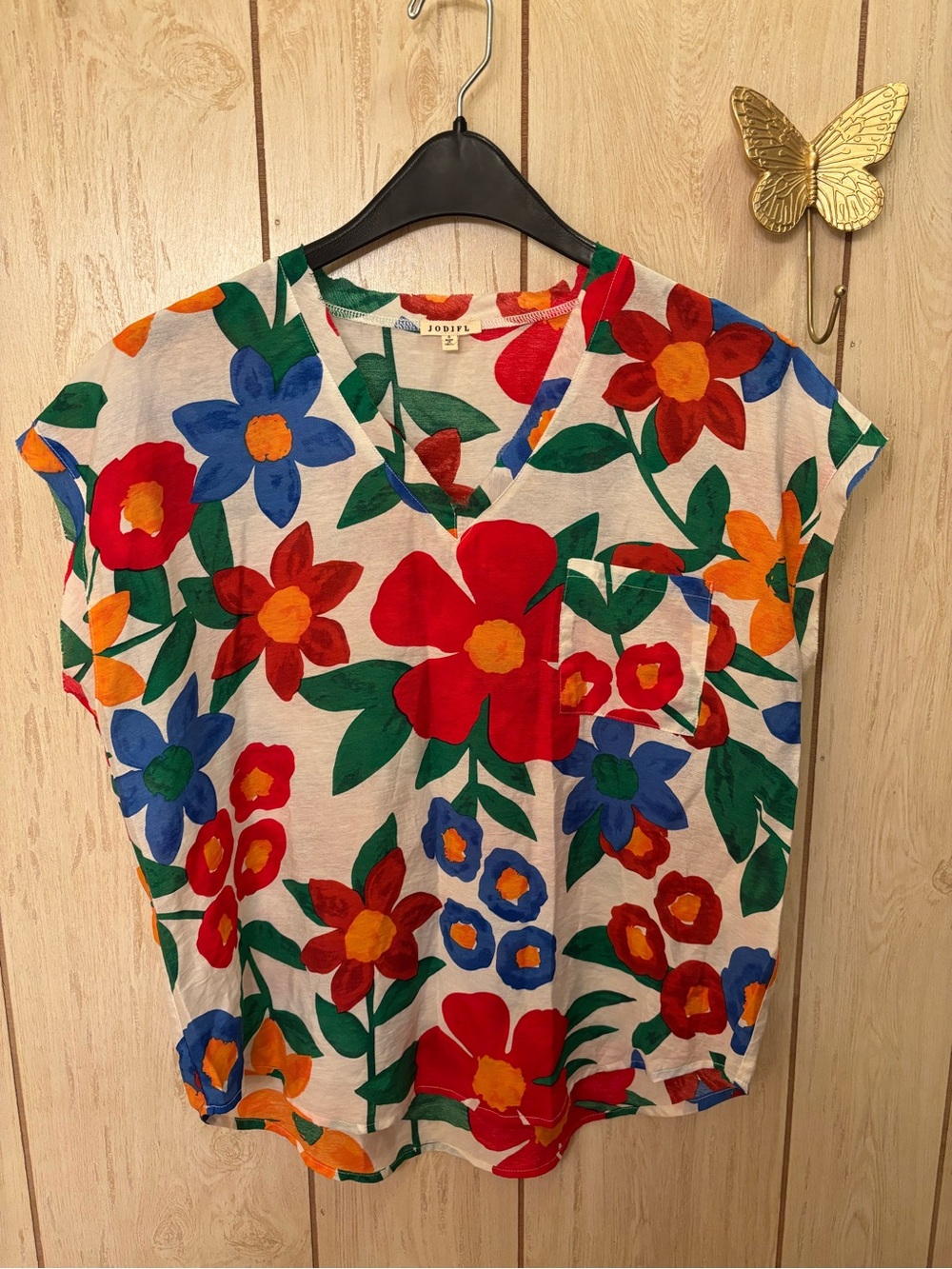 JODIFL White Top with Red, Blue, Green & Orange Floral Print